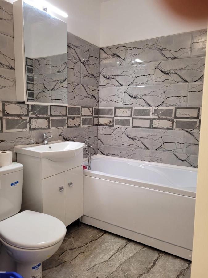 Apartament Regim Hotelier 2 Jassy Zewnętrze zdjęcie
