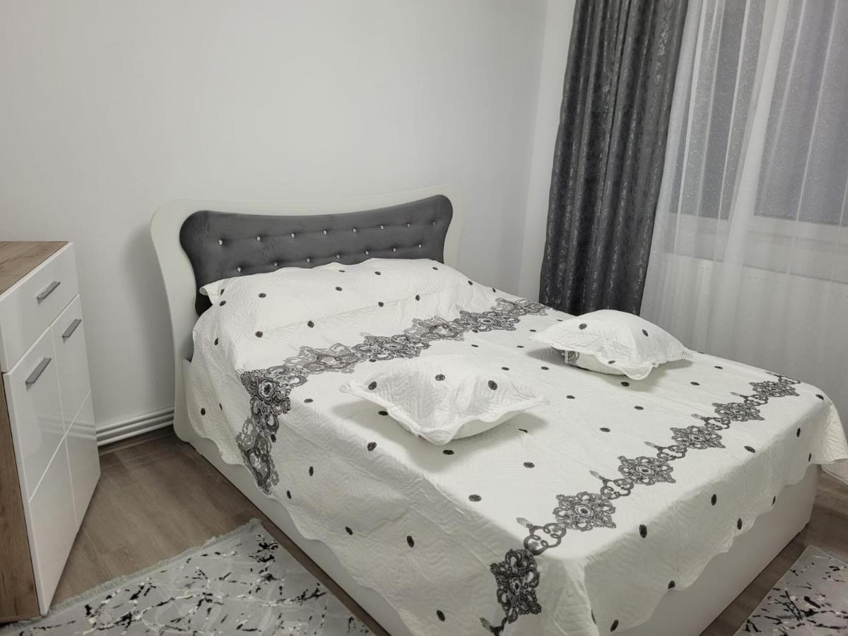 Apartament Regim Hotelier 2 Jassy Zewnętrze zdjęcie