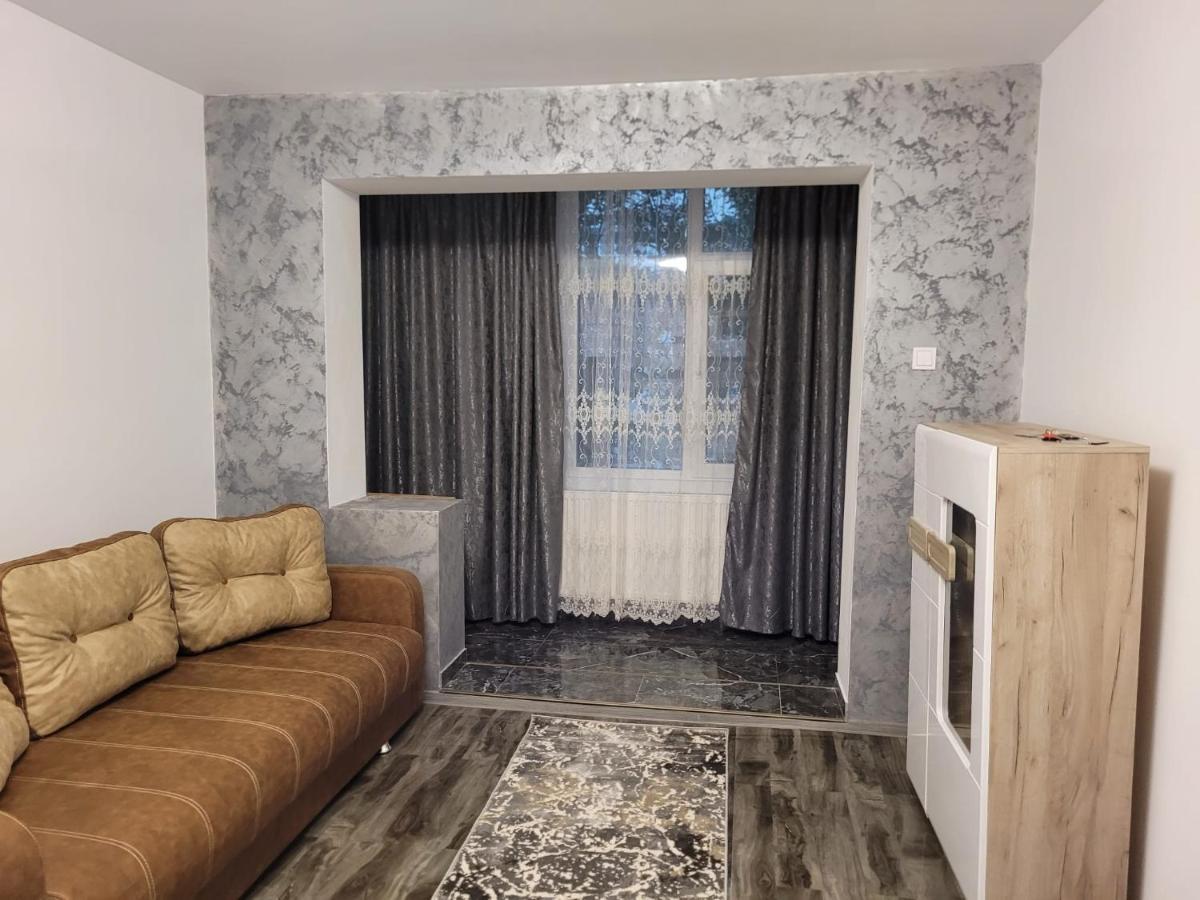 Apartament Regim Hotelier 2 Jassy Zewnętrze zdjęcie